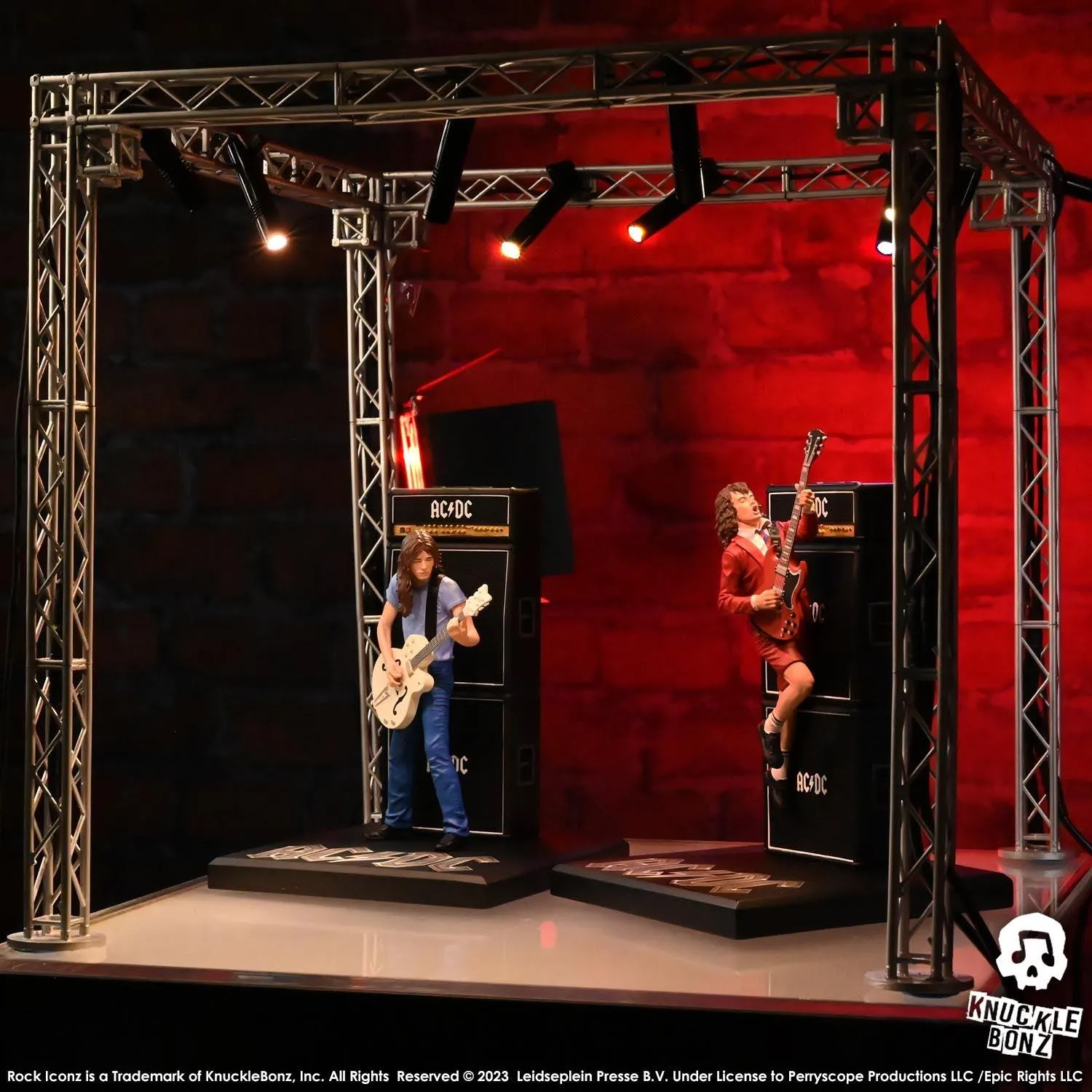 AC/DC - Angus & Malcolm Young Rock Iconz 1:9 Scale Statue (Set of 2) - Image 6