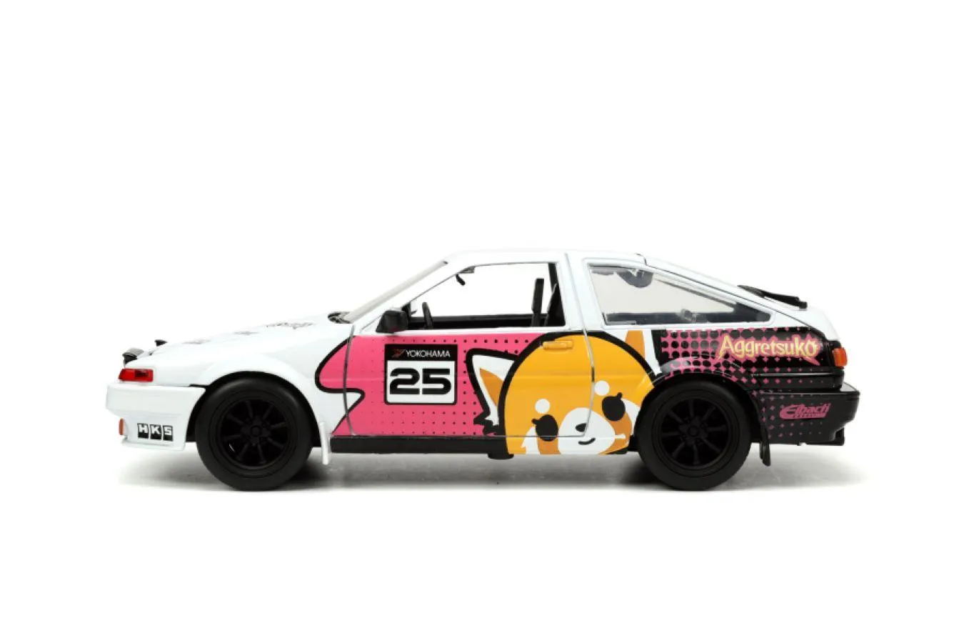 Aggretsuko - Toyota AE86 with Aggretsuko 1:24 Scale Diecast Set - Image 4