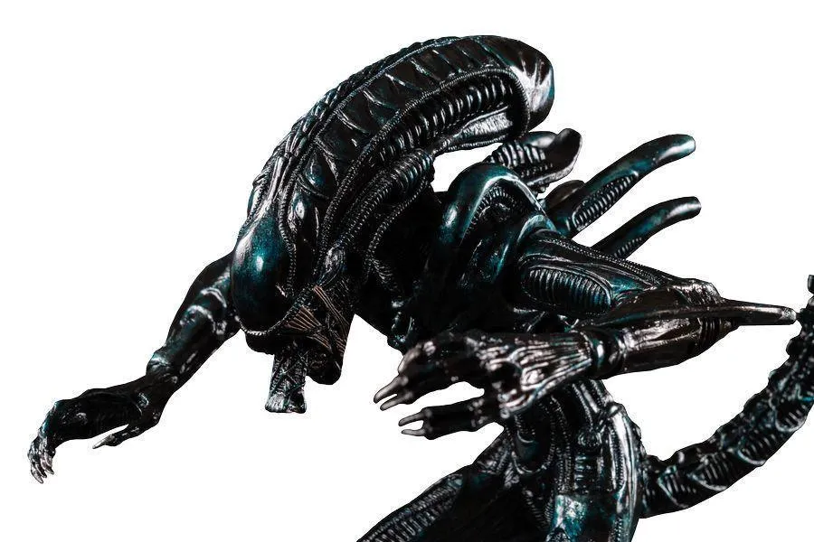 Aliens - Alien Water Attack Statue - Image 19