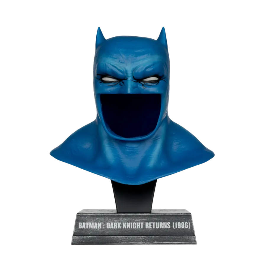 DC Comics - Batman (Dark Knight Returns) Cowl 1:3 Scale Prop Replica