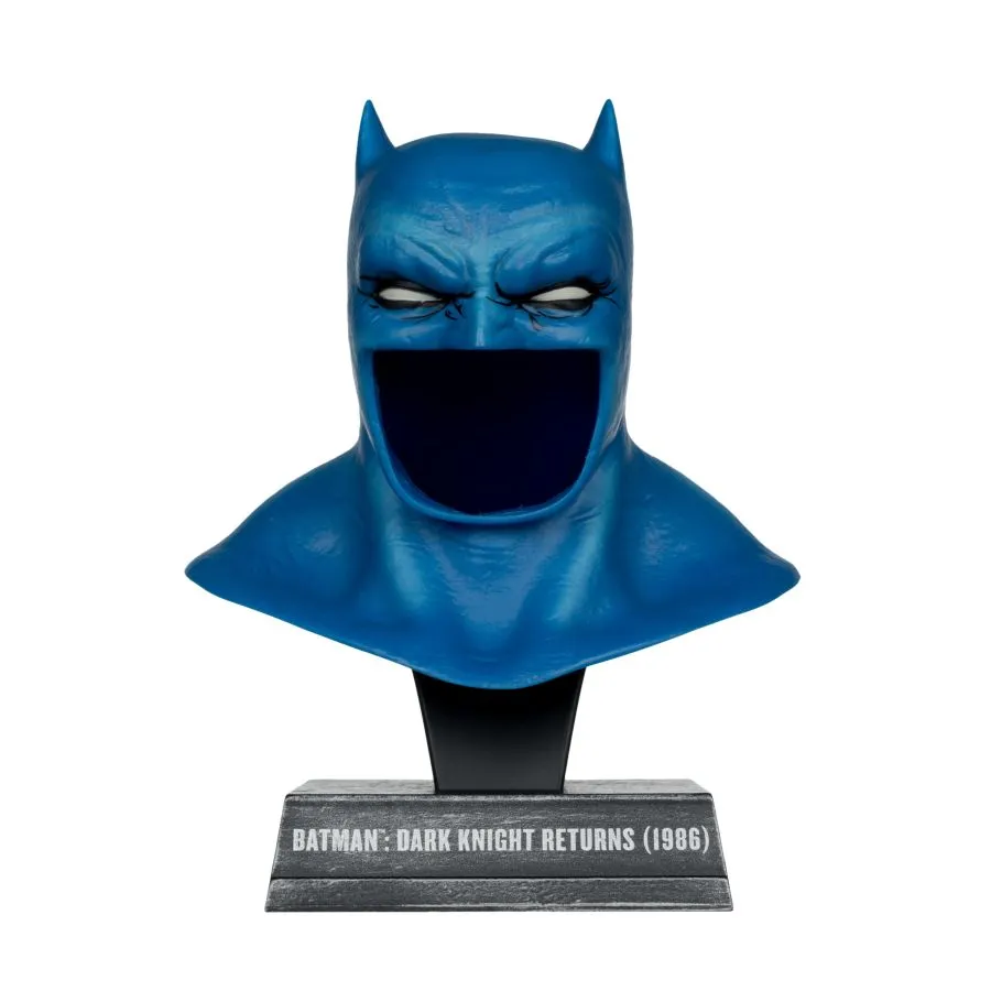 DC Comics - Batman (Dark Knight Returns) Cowl 1:3 Scale Prop Replica - Image 7