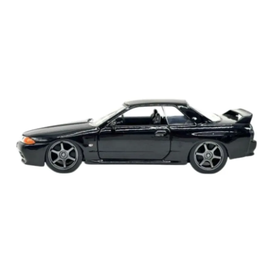 Fast and The Furious - 1:32 Scale 1989 Nissan Skyline GT-R R32 Diecast Vehicle - Image 3