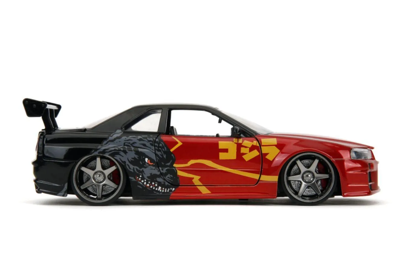 Godzilla - Nissan GTR 1:24 Scale Diecast Vehicle - Image 4
