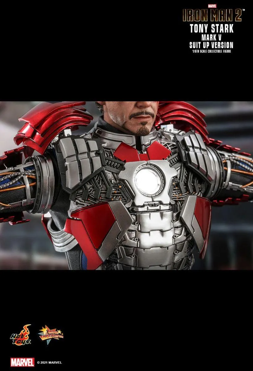 Iron Man 2 - Tony Stark Mark V Suit Up 1:6 Scale Collectable Action Figure - Image 15