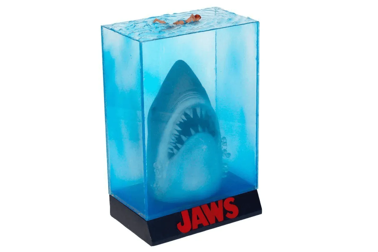 Jaws - Movie Poster 3D Diorama - Image 3