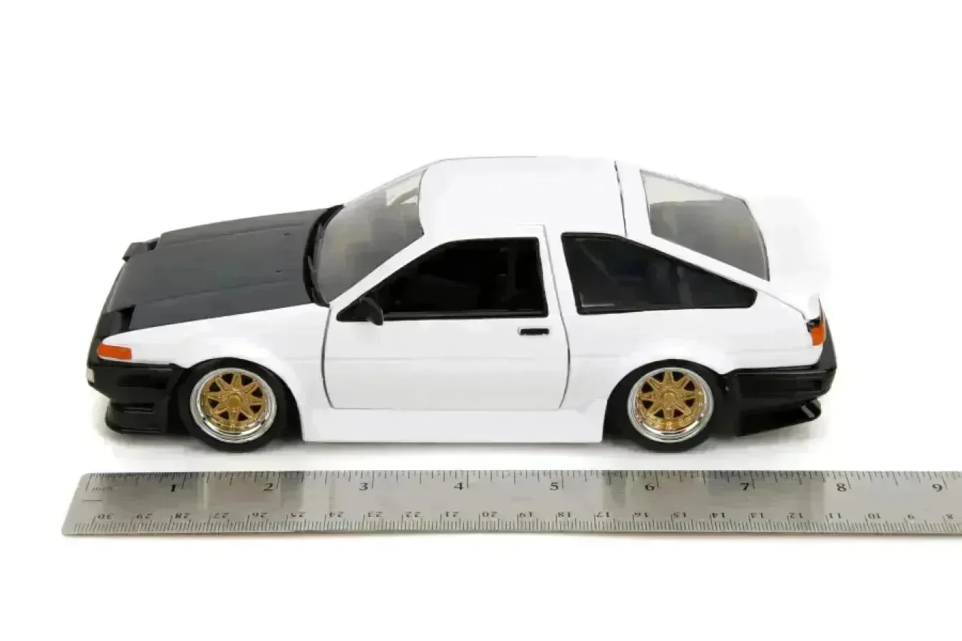 JDM Tuners - 1986 Toyota Trueno AE86 1:24 Scale Diecast Vehicle - Image 9