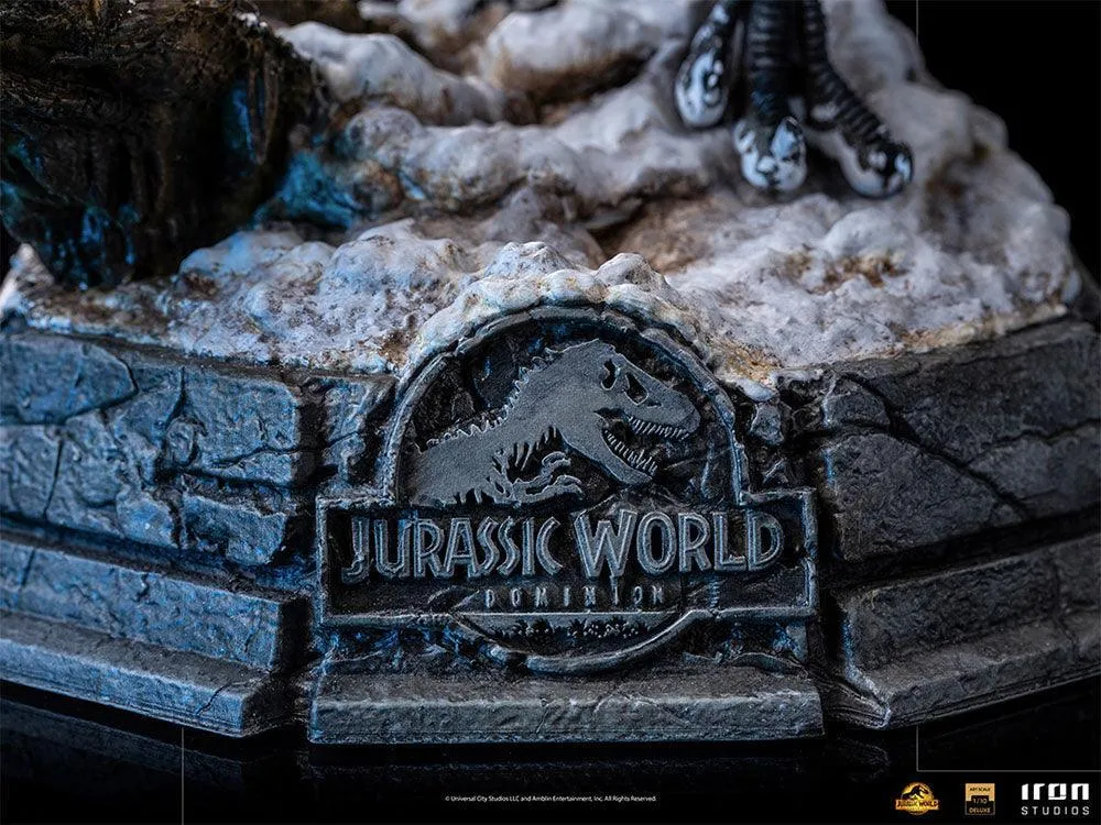 Jurassic World 3: Dominion - Blue & Beta 1:10 Scale Statue - Image 18