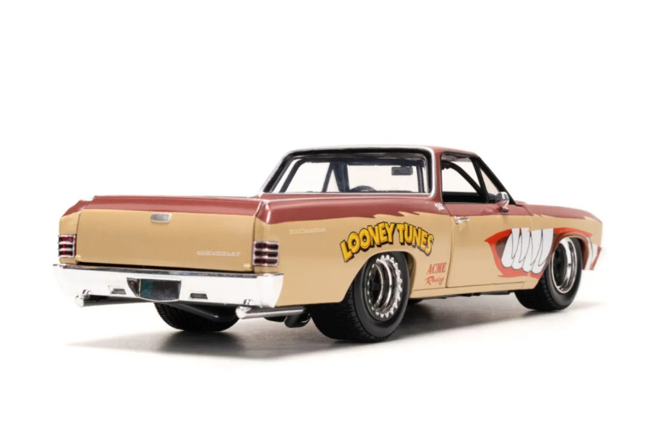 Looney Tunes - Chevy El Camino with Tassie Devil 1:24 Scale Diecast Vehicle - Image 6