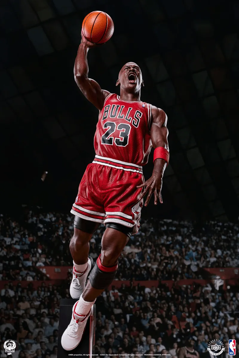 NBA - Michael Jordan 1:4 Scale Statue - Image 2