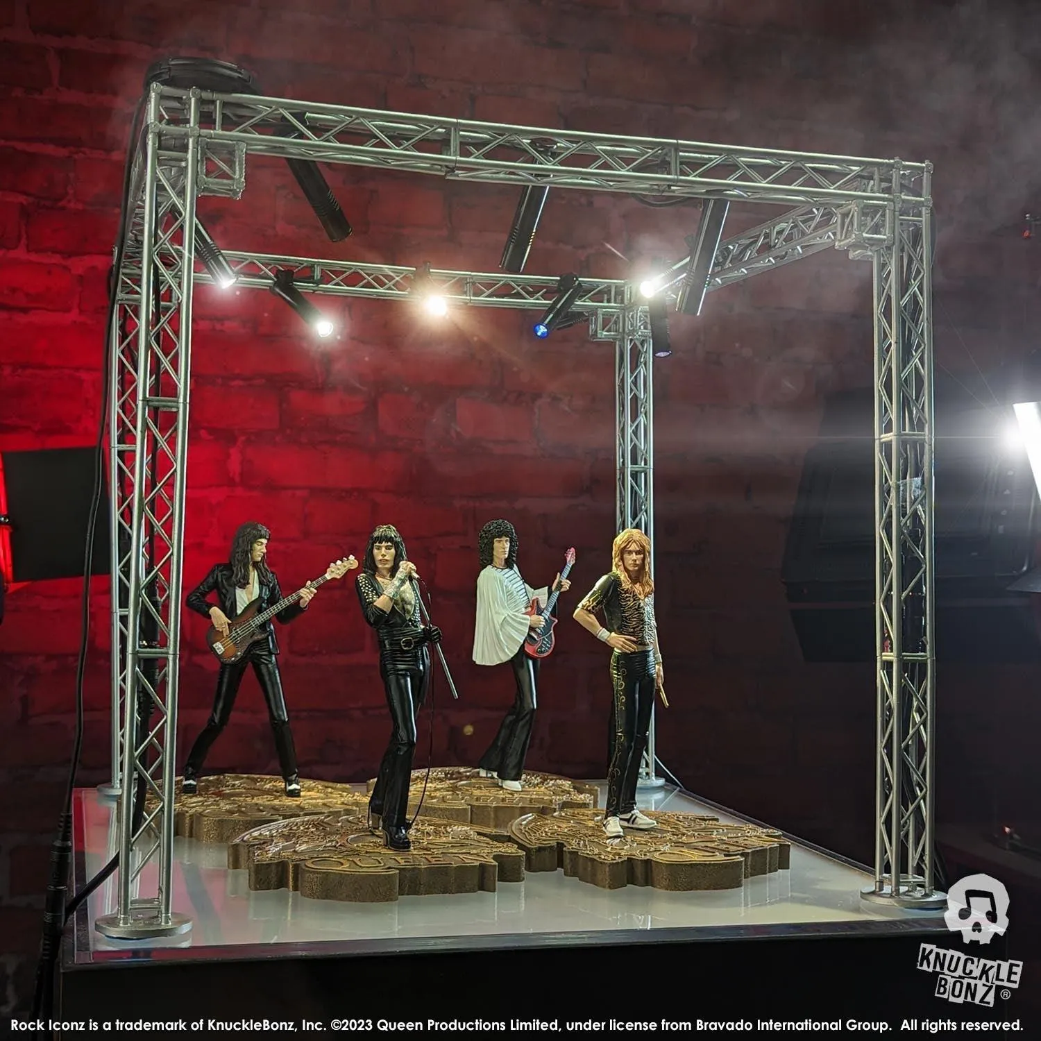 Queen 2 - Rock Iconz Statues [Set of 4] - Image 4