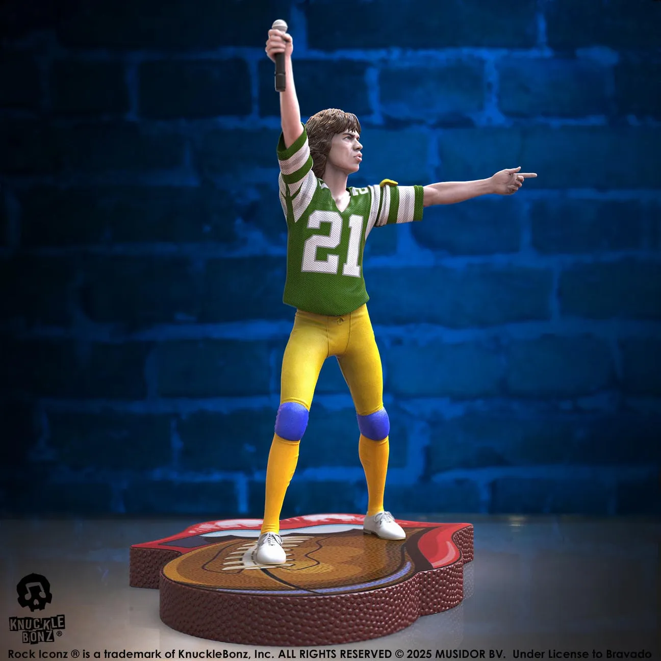 Rolling Stones - Mick Jagger Tour '81 (Green Jersey) Statue - Image 4