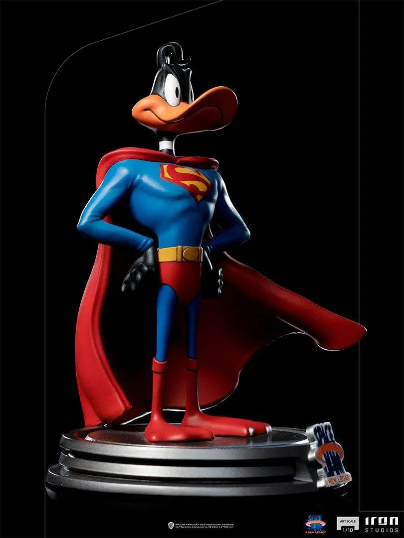 Space Jam 2: A New Legacy - Daffy Duck Superman 1:10 Scale Statue - Image 16