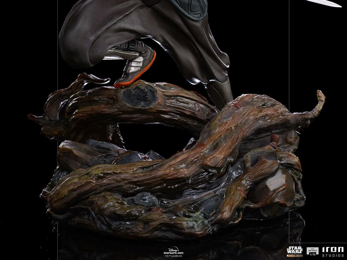 Star Wars - Ahsoka Tano 1:10 Scale Statue - Image 11
