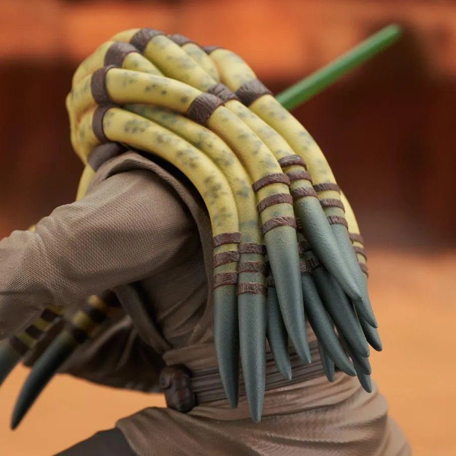 Star Wars: Attack of the Clones - Kit Fisto Premier Statue - Image 12