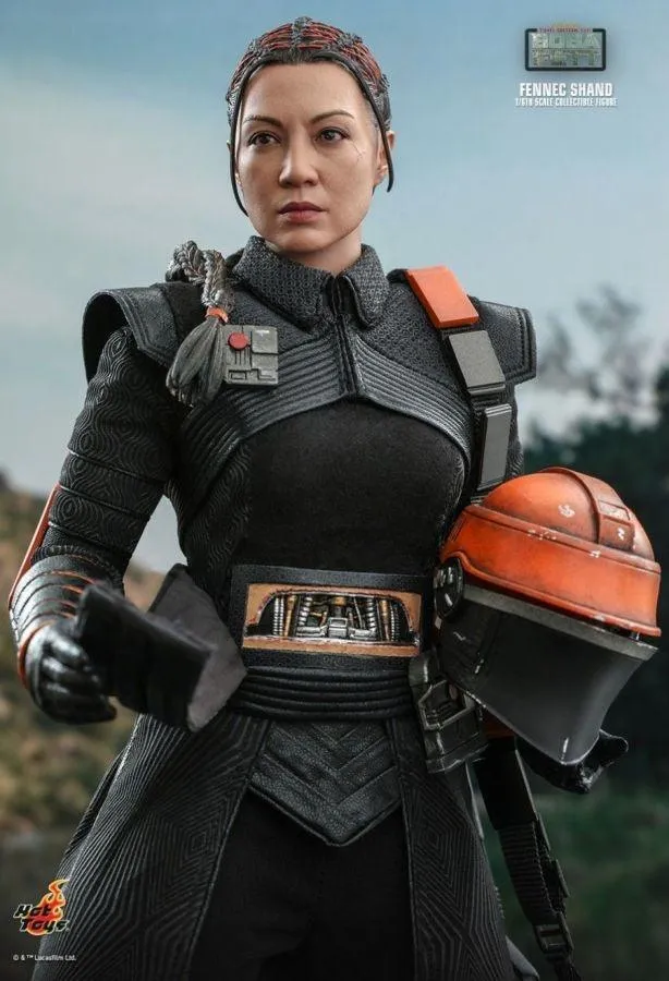Star Wars: The Book of Boba Fett - Fennec Shand 1:6 Scale Collectable Action Figure - Image 2