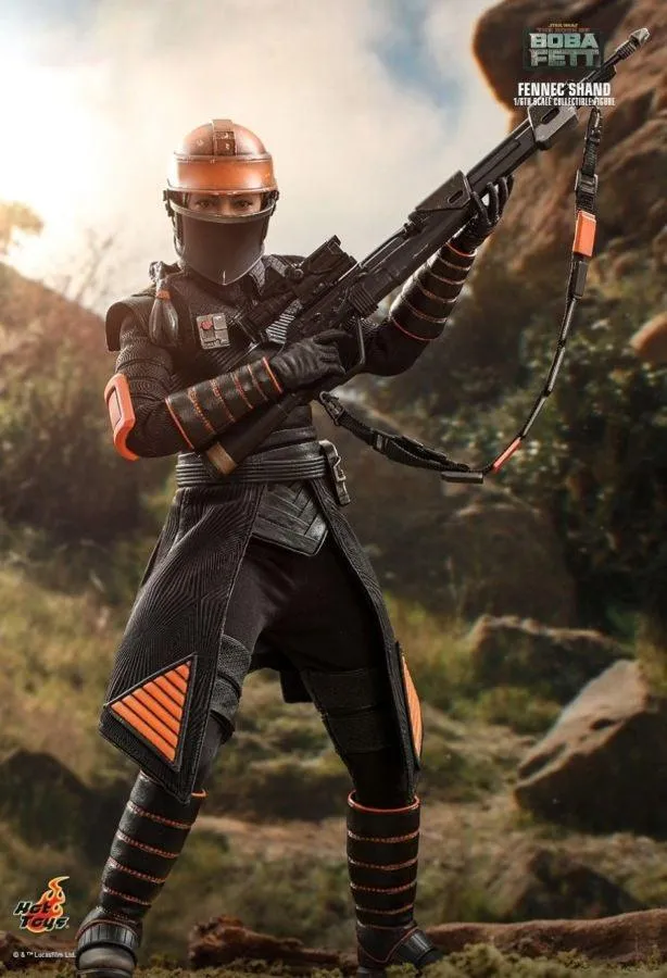 Star Wars: The Book of Boba Fett - Fennec Shand 1:6 Scale Collectable Action Figure - Image 3