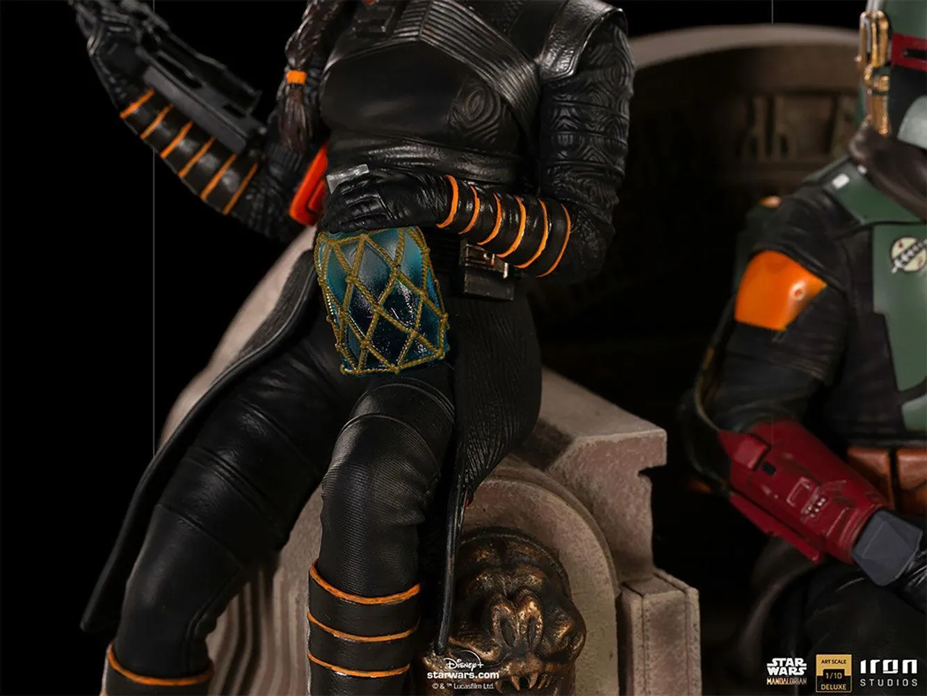 Star Wars: The Mandalorian - Boba Fett & Fennec Shand on Throne Deluxe 1:10 Scale Statue - Image 9