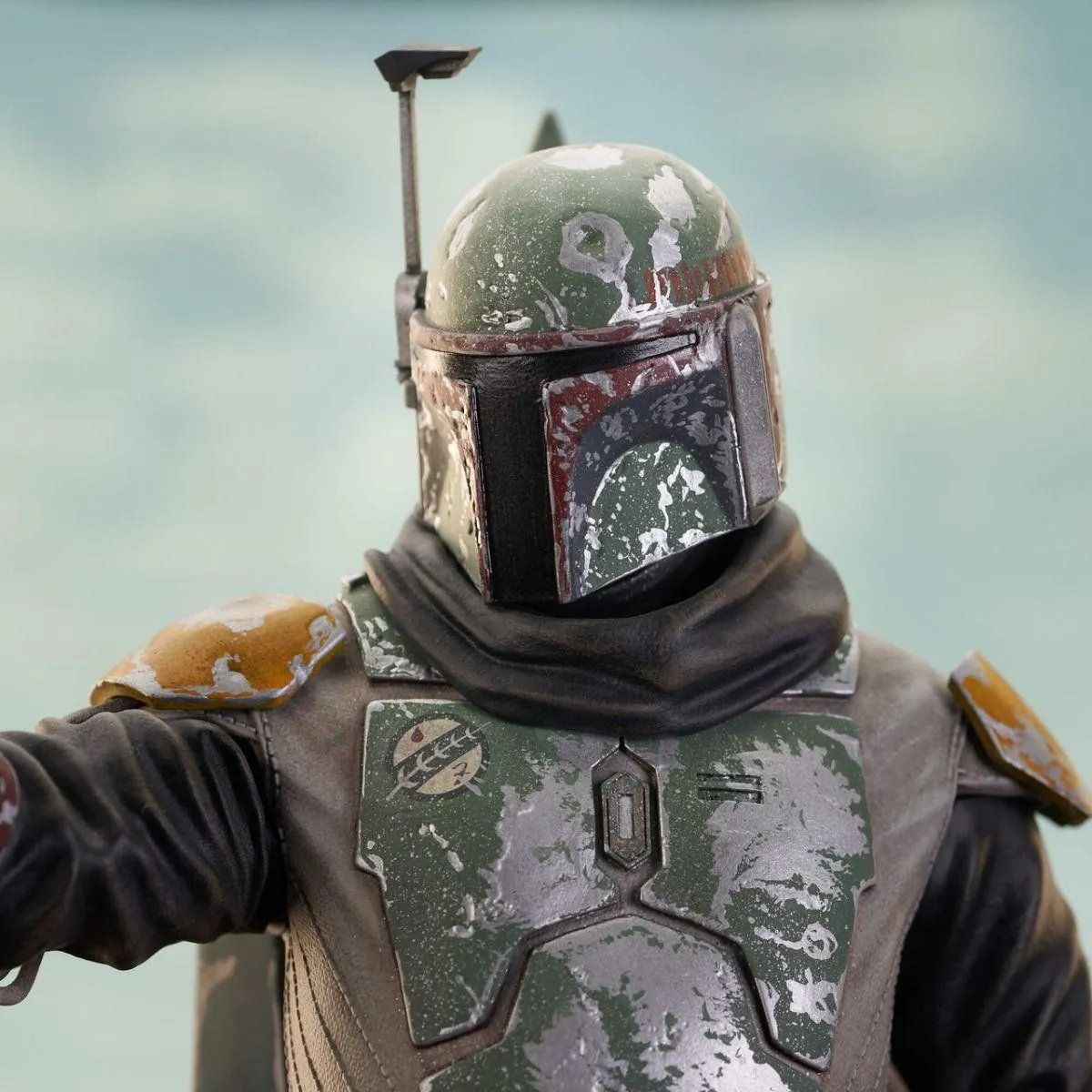 Star Wars: The Mandalorian - Boba Fett Statue - Image 6