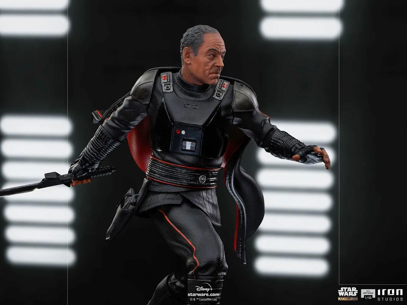 Star Wars: The Mandalorian - Moff Gideon 1:10 Scale Statue - Image 11