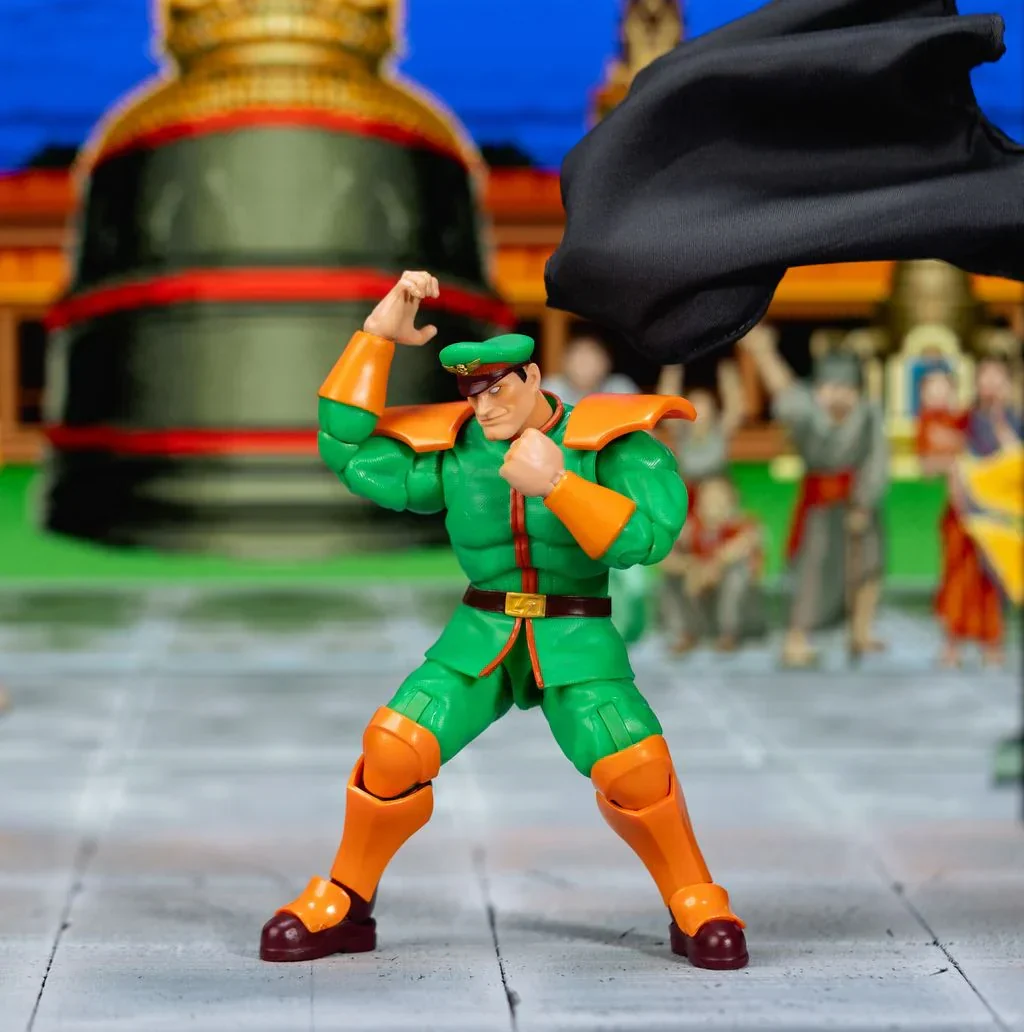 Street Fighter II - M. Bison (Player 2) Deluxe 1:12 Scale Action Figure - Image 4