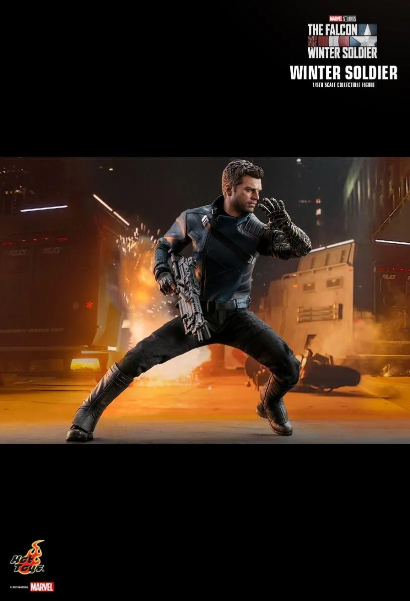 The Falcon and the Winter Soldier - Winter Soldier 1:6 Scale Collectable Action Figure - Image 15