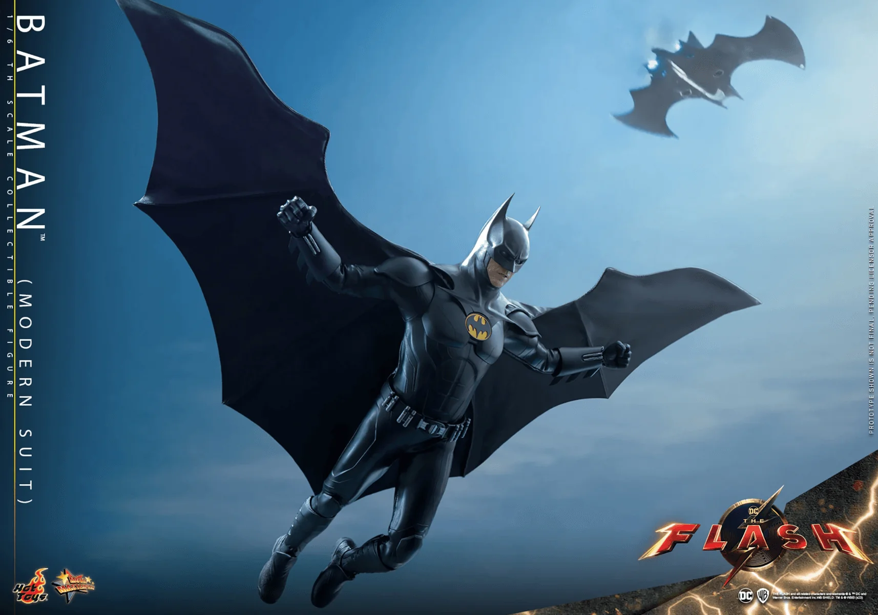 The Flash (2023) - Batman (Modern Suit) 1:6 Scale Action Figure - Image 5