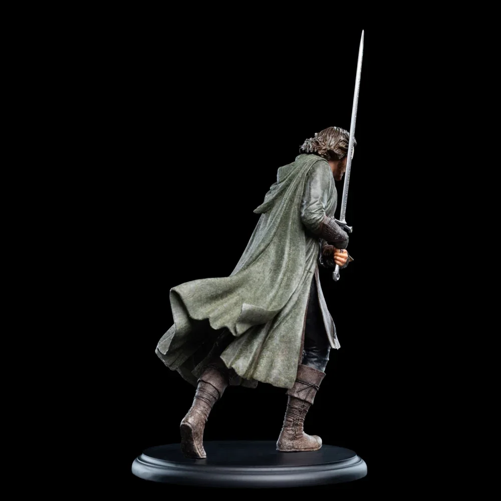 The Lord of the Rings - Aragorn SDCC 2025 Miniature Statue - Image 6