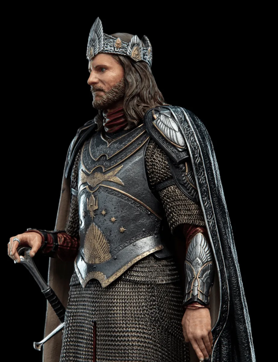 The Lord of the Rings - King Aragorn Statue - Image 10