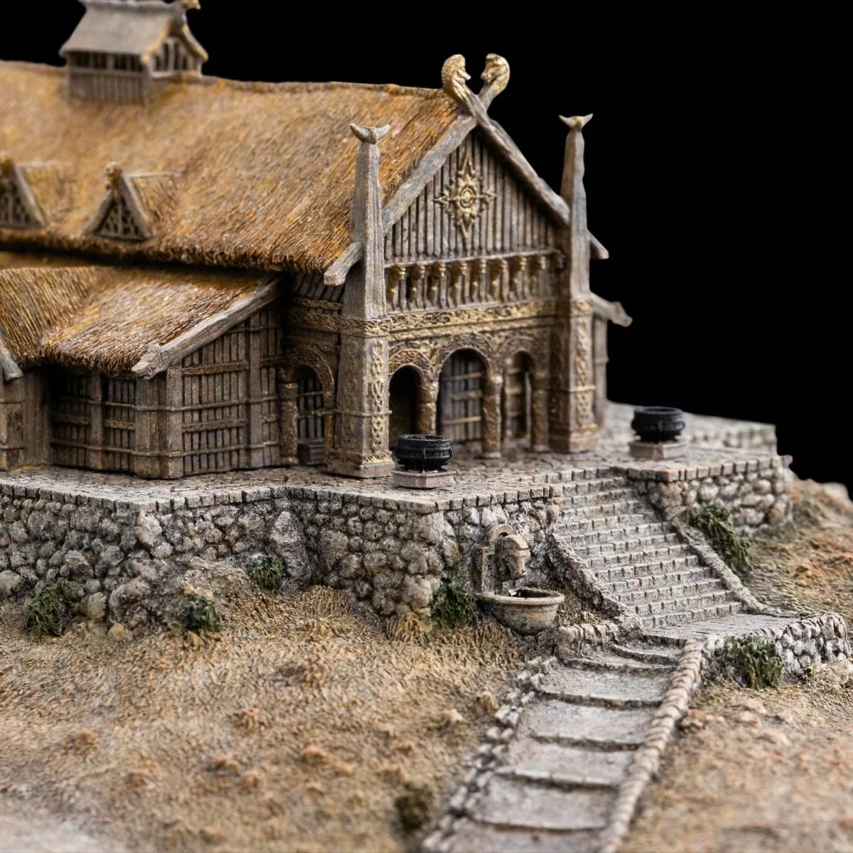 The Lord of the Rings - The Golden Hall of Edoras Environment Diorama - Image 10