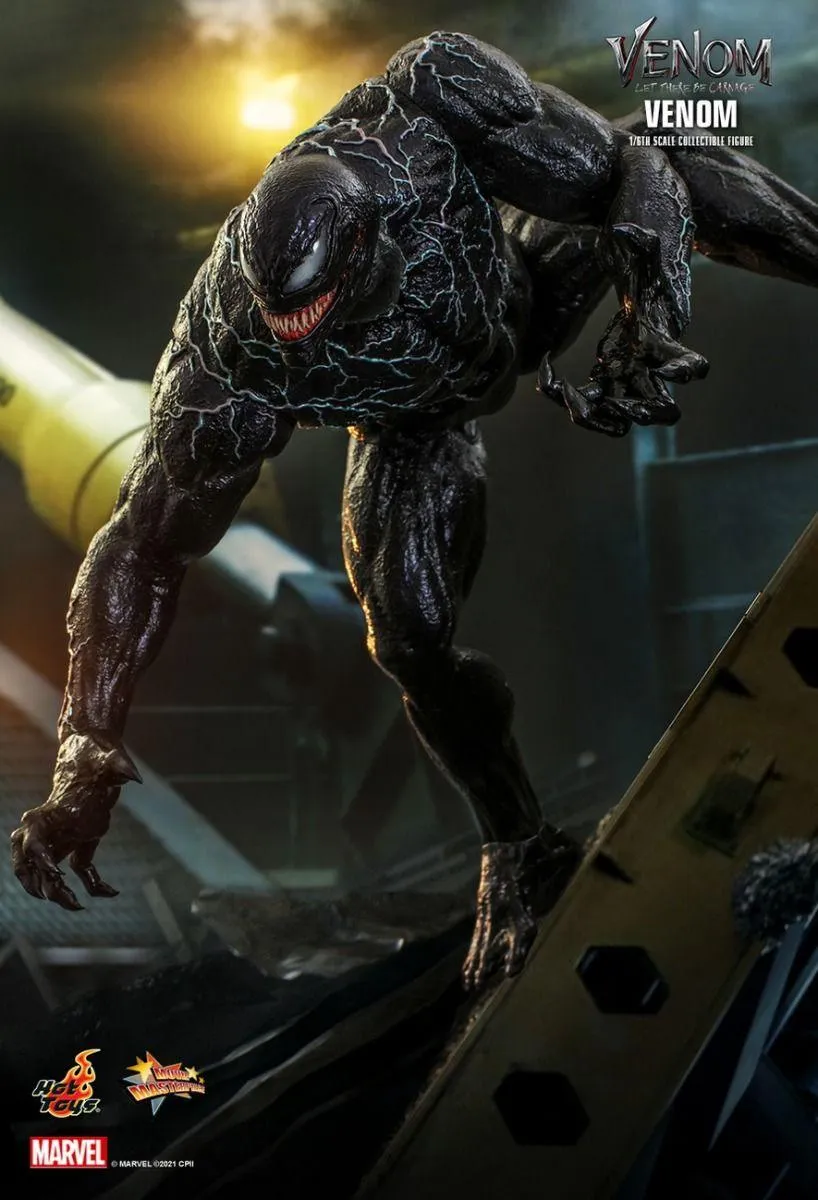 Venom 2: Let There Be Carnage - Venom 1:6 Scale Collectable Action Figure - Image 2